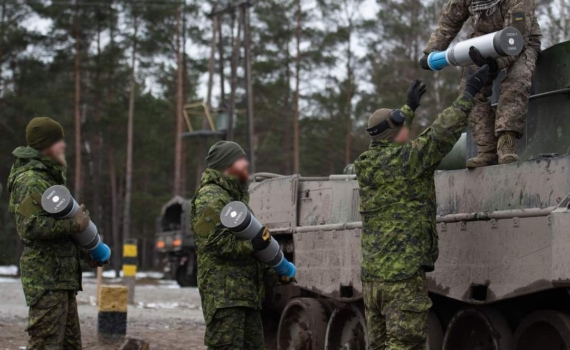 Военная поддержка Украины со стороны США продолжается