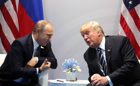 После решения ближневосточного кризиса Трамп обратит внимание на Россию, заявил эксперт