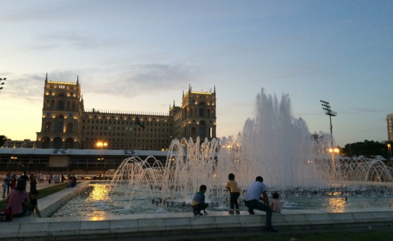 Аналитик Васильев: Азербайджан хочет получить коридор в Нахичевань через Иран Аналитик Васильев: Азербайджан хочет получить коридор в Нахичевань через Иран