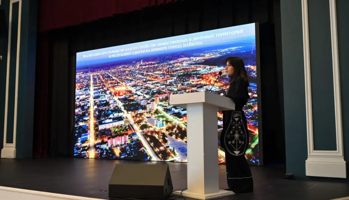 Кумпилов: Адыгея входит в число регионов-лидеров по обновлению дорожной сети пресс-служба главы РА