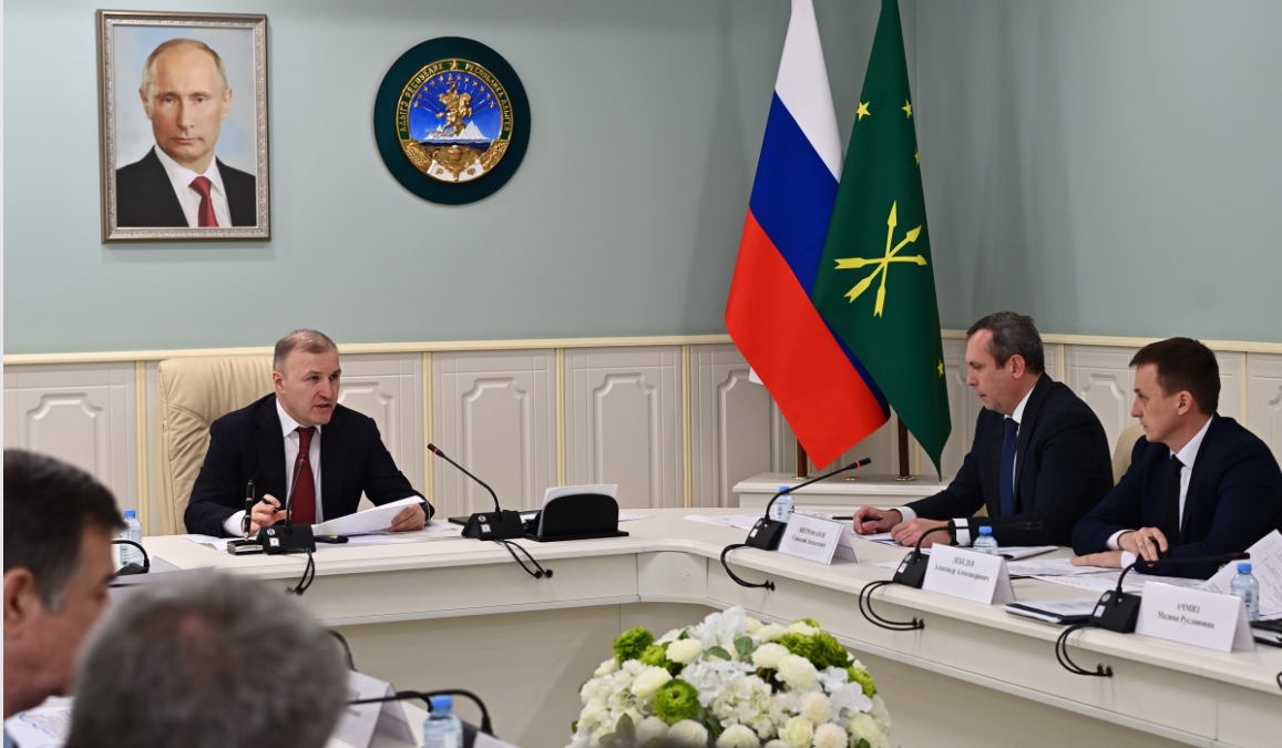 Глава Адыгеи поставил задачу по озеленению Майкопа пресс-служба главы РА