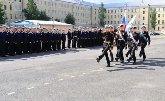 На Севмаше завершили службу военнослужащие пятнадцатого призыва НПР На Севмаше завершили службу военнослужащие пятнадцатого призыва НПР